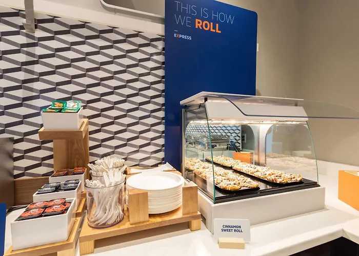 Holiday Inn Express Newport Beach By Ihg