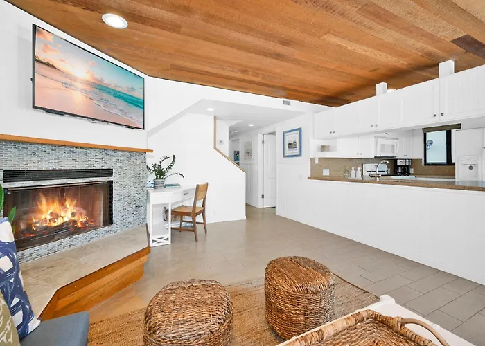 4 Bedroom Home In Quiet Neighborhood Near Beach