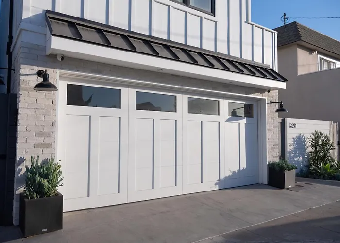 2026 Award Winner, Luxe 2Br, Steps To Sand & Pier, With Fire Pit, Ac And Parking